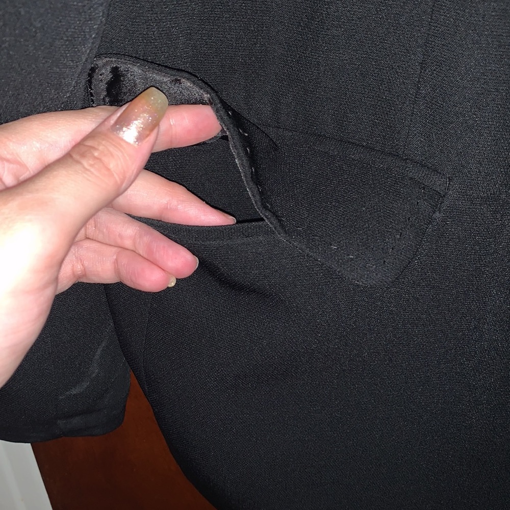 Black jacket - Picture 3 of 6